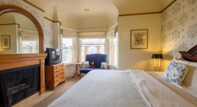 Люкс Pacific Grove Inn