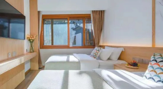 Люкс Mutian Courtyard Leisure Time Home (Sifang Street Store in the Old Town of Lijiang)