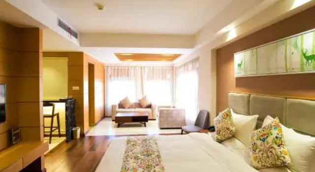 Люкс Manyi Hotel (Meiyuan Road Hainan Business College)