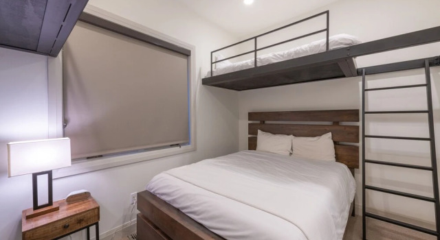 Номер Standard с 4 комнатами с балконом Juniper by Luxury Mountain Destinations