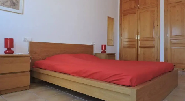 Stunning 3-bed House in Pego
