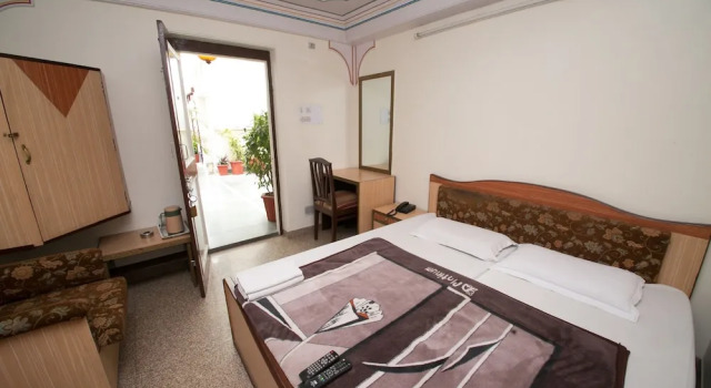 Двухместный номер Deluxe Hotel Kalyan