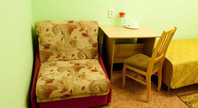 Molodezhnaya Hotel, Book Hotel Hotels in Kirov Region with Parking, Parking