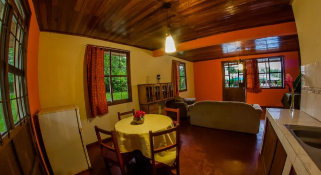 Бунгало Bungalows HyE