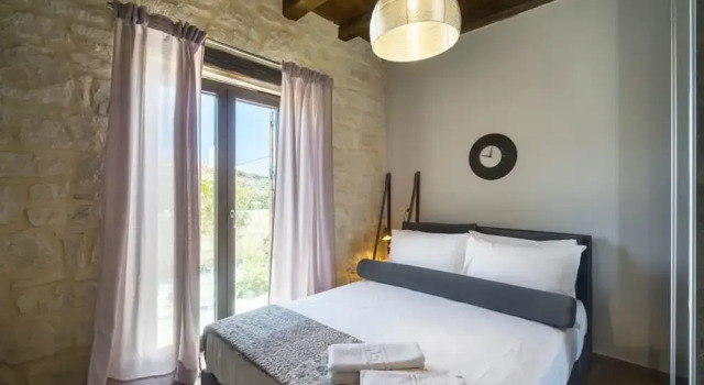 Heraklion Twins House - Private Pool Retreat, Забронировать Отель Эпископи Центральный Крит