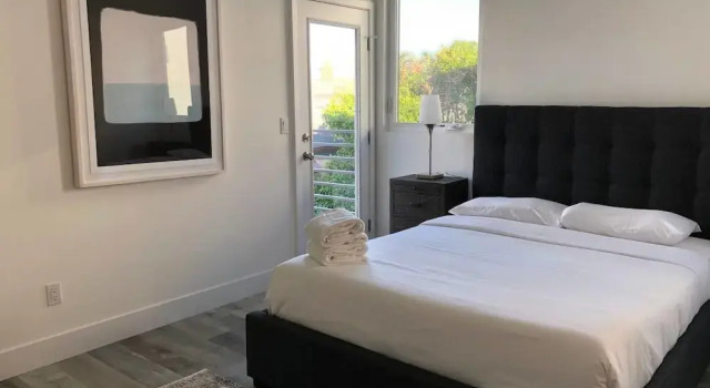 Brand NEW Luxury Spacious 3bdr Townhome Close to 3rd St