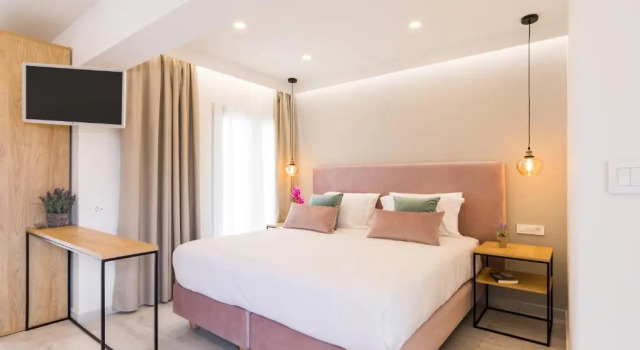 Люкс Superior V Luxury Suites