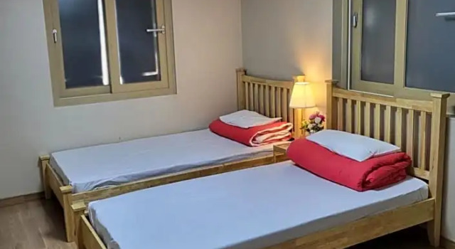 Номер Deluxe Red Guesthouse