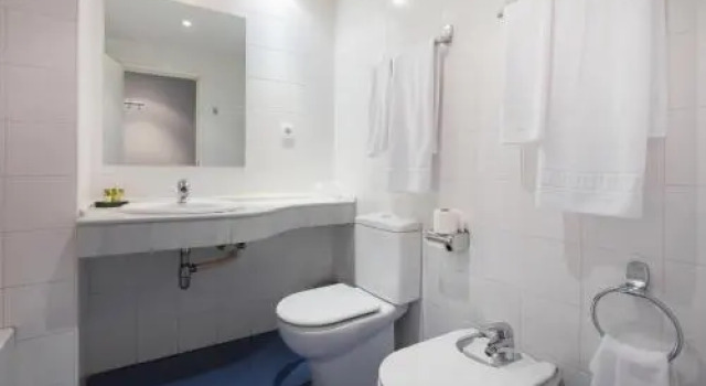 Carrodilla Restaurante & Habitaciones, Забронировать Отель Эстадилья Somontano