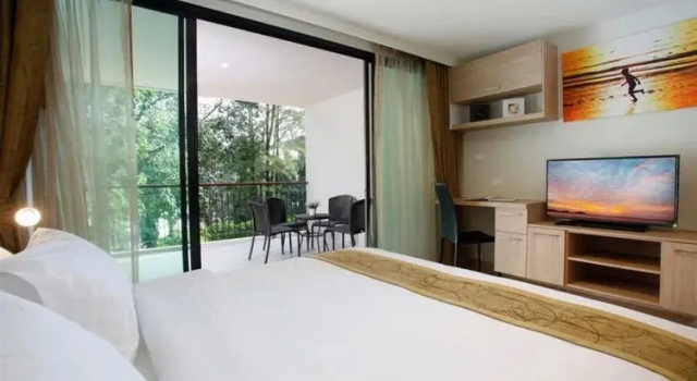 Апартаменты c 1 комнатой с балконом и с красивым видом из окна The Unity and The Bliss Patong Residence