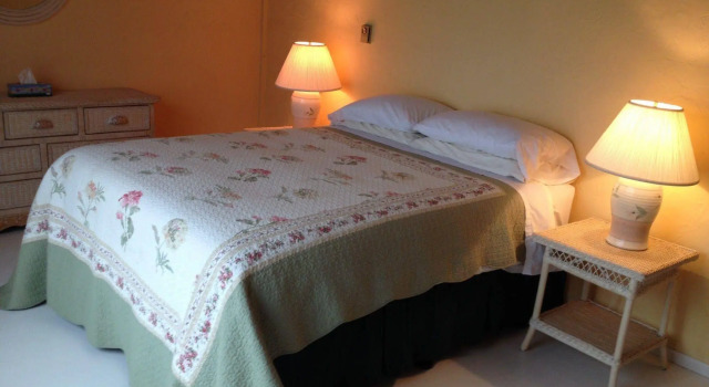 Driftwood Village Cottages, Prenota Hotel Galiano Galiano Island