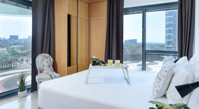 Deluxe 3 BD Marina Apartment in Herzylia, Buchen Sie Ferienwohnung Herzlia Zentralbezirk Israel