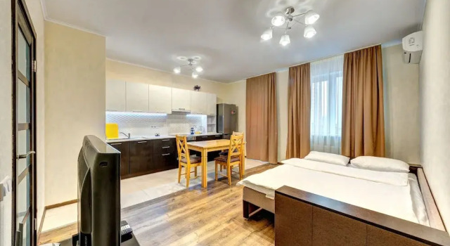 Студия Standard Apartment Voskresenska 18 , Парковые Озера