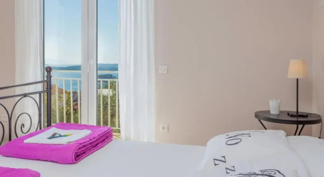 Peaceful Apartment With Beautiful View, Забронировать Апартаменты/квартира Хвар Остров Хвар, рядом с Частный Пляж «Си Ю Румс»