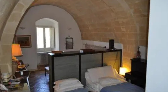 Casa Giura Longo