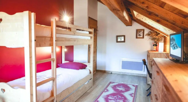 Шале Le Chalet des Tartalys - 750 m des pistes de Serre Chevalier Chantemerle