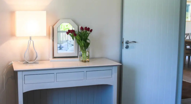 4 Bedroom Holiday Home With Wheelchair Accessible Bathroom 2km From Kenmare, Book Apartment Hotels in Kerry with Parking, Parking