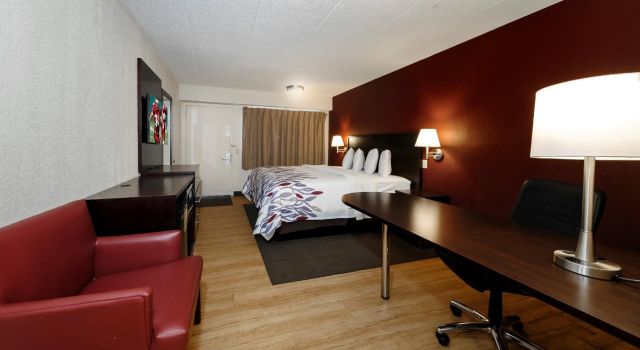 Номер Superior Red Roof Inn Lansing East - MSU