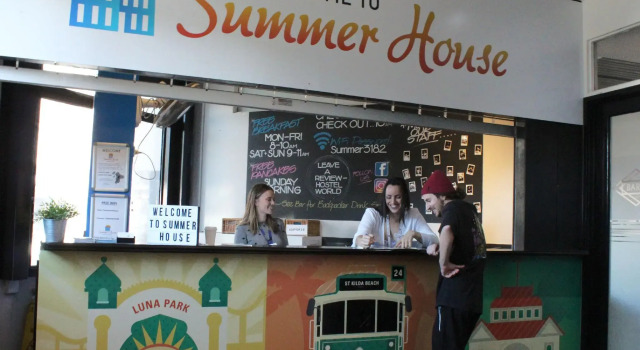 Кровать в общем номере (женский номер) Summer House Melbourne