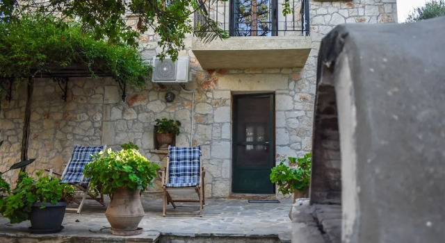 Giovani Stone House