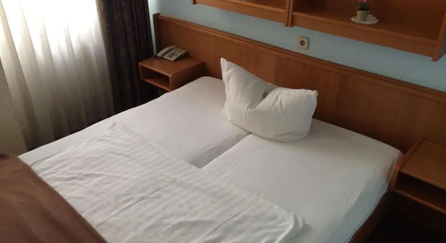 Номер Standard Hotel Columbia Berlin am Platz der Luftbrücke