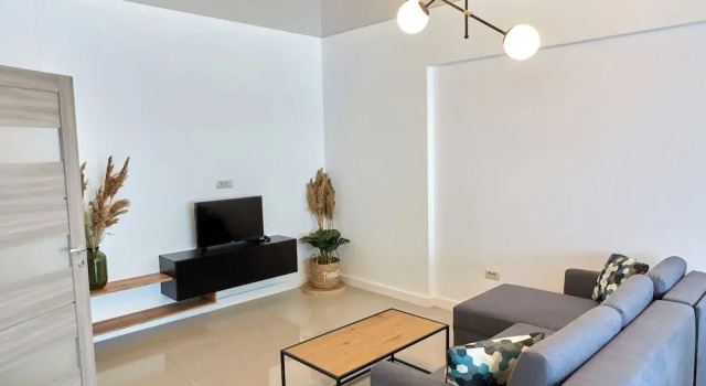 Cnc Zev Apartment, Prenota Appartamento Mamaia-Sat Constanta