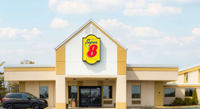 Super 8 by Wyndham Indianapolis South, Prenota Hotel Hotel economici a Indiana