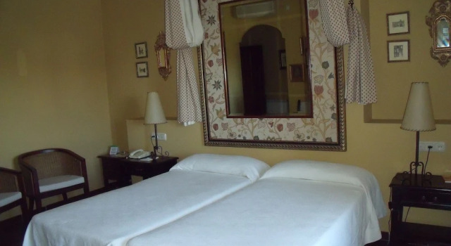 Casa Rural Don Julio, Book Hotel Hoteller i Extremadura med parkering, Parkering