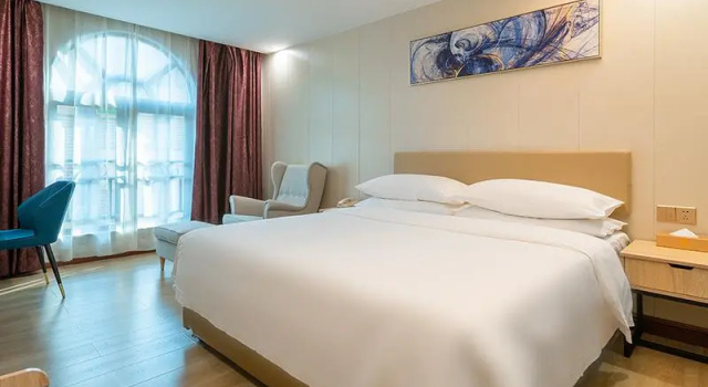 Двухместный номер Deluxe Vienna Hotel Zhuhai Xiangzhou Bus Station Branch