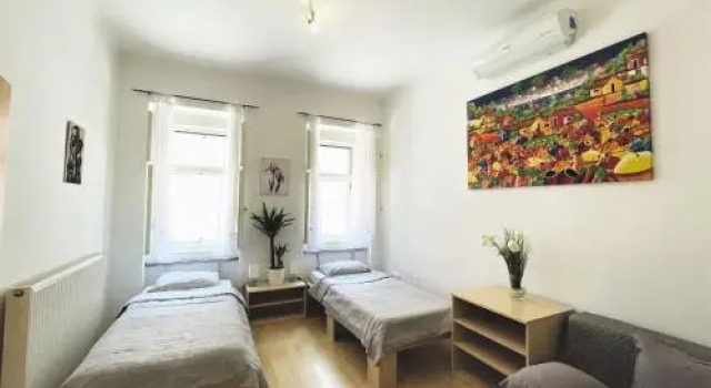 Central Apartment Viktorija Tour As