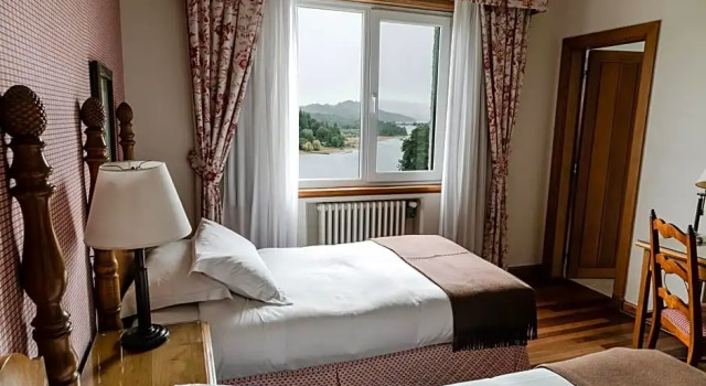 Номер Standard с видом на озеро Отель Llao Llao Hotel & Resort Golf-Spa