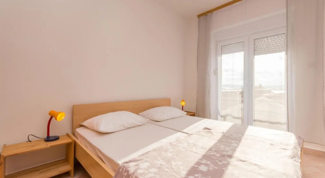 Amazing Apartment in Sveti Filip i Jakov With 1 Bedrooms and Wifi