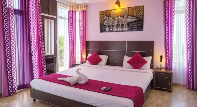 Hotel Jungle Castle Resort Corbett