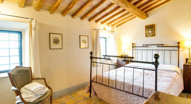 Rustic house with private garden and shared swimming pool, a splendid setting, Prenota Villa Ville a Lazio, Villa