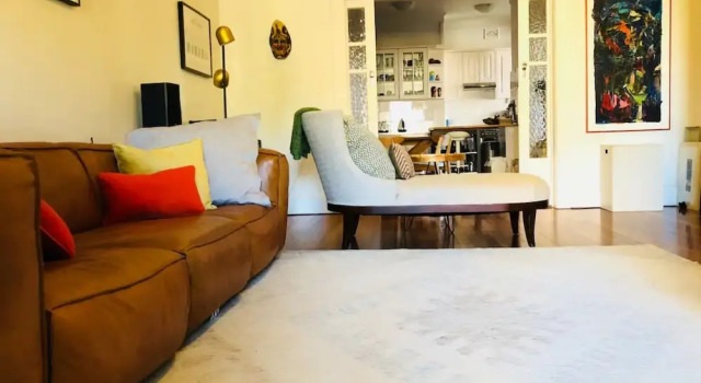 Spacious Apartment Close to Sailing Club and Beach, Prenota Appartamento Rose Bay New South Wales