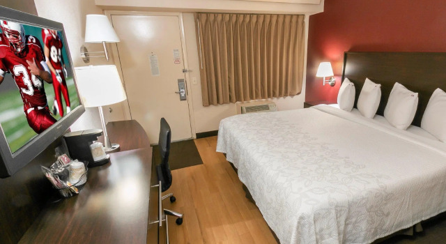 Двухместный номер Standard Red Roof Inn PLUS+ Chicago - Willowbrook