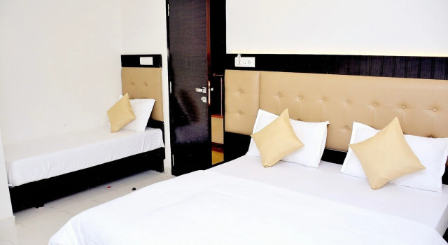 Hotel BKC Palace, Забронировать Отель Отели штата Махараштры 3 звезды, 3*