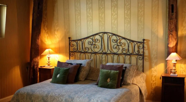 Le Patio & Spa, Забронировать Отель Сомюр Maine-et-Loire