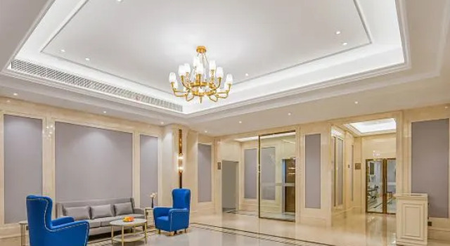 Vienna Hotel (Deqing West Railway Station Store, Downtown Deqing), Prenota Hotel Hotel 3 stelle a Deqing, 3*