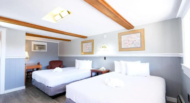 Четырёхместный номер Standard The Janmere Motel