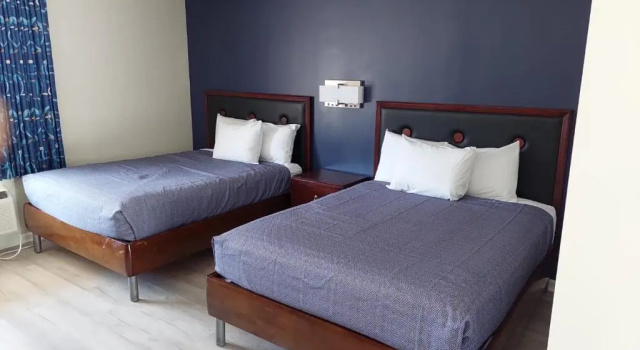 Economy 7 Inn Near Hampton University VA, Забронировать Отель Хамптон Виргиния