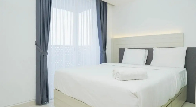 Номер Standard Relax and Comfy with Pool View @ Studio West Vista Apartment