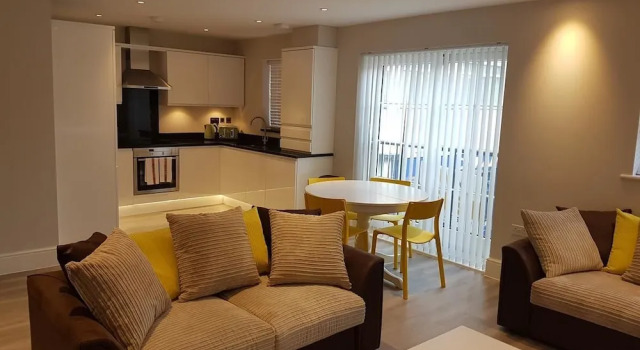 Icon Crownleigh 3 With Free Wifi, Забронировать Отель Брентвуд Эссекс