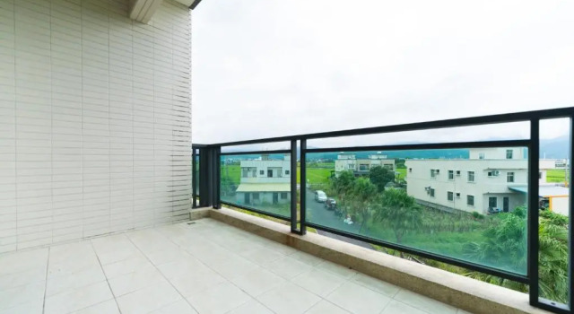 Confort chambre WeInn灣客棧