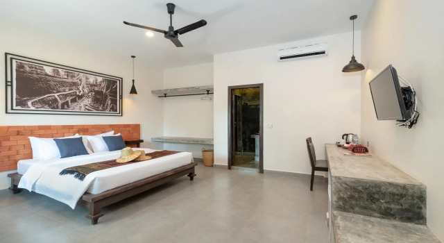 Green Stay Village