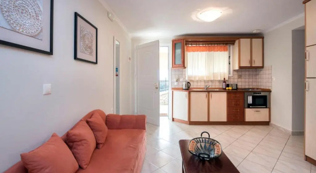 Студия Sea Breeze Hotel & Apartments