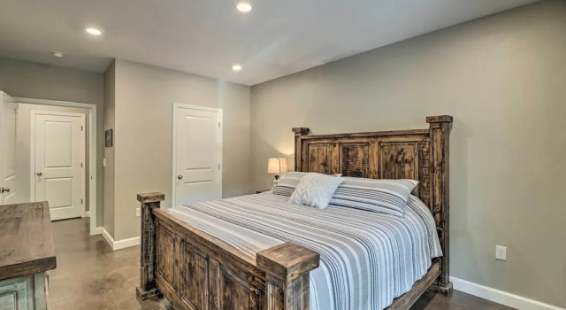 Beautiful Bull Shoals Retreat w/ Lake View!, 예약 아파트 Bull Shoals Ozarks