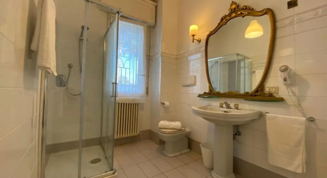 Полулюкс с балконом Villa Alda Suites & Rooms