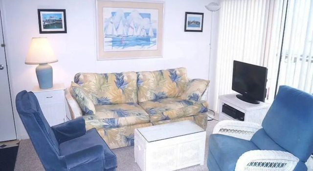 Студия Westward Ho 203 Studio Bedroom Condo by RedAwning