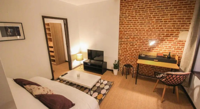 Superb T2 well equipped 2min from the center!, Забронировать Апартаменты/квартира Вьё-Лилль Лилль, рядом с Железнодорожный вокзал Лилль-Фландрия